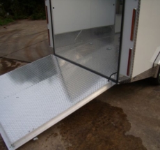 Enclosed motorbike trailer