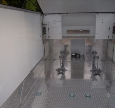 Enclosed motorbike trailer