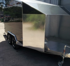 Enclosed motorbike trailer