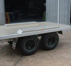 Flat top trailer with no sides